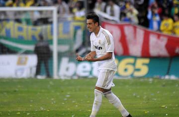 El conjunto alemán T.S.G. Hoffenheim se interesó por el delantero del Real Madrid Joselu y llegó a pagar una cantidad total de 6 millones de euros para hacer oficial su fichaje en la temporada 2011-12.