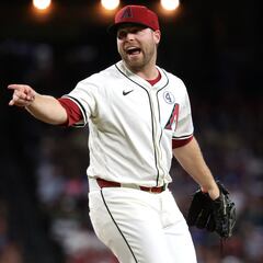 Corbin Burnes y una cirugía Tommy John que le cuesta millones a los Arizona Diamondbacks