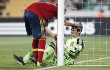 Uruguay España Sub-20 Dani Sotres se fractura la nariz.