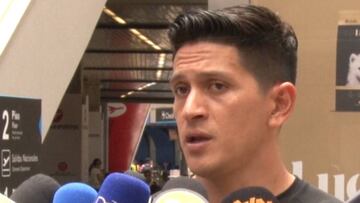Germán Cano en el aeropuerto antes de viajar a Santa Marta para jugar contra Unión Magdalena