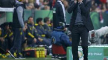 Guardiola, lamentándose.