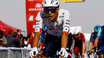 Del Toro gana la primera etapa del UAE Tour.