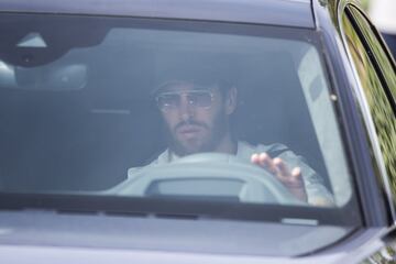 El capitán del Real Madrid Sergio Ramos llegando a la Ciudad Deportiva.