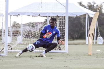 Millonarios entrenó en el Omni Champions Gate de Orlando antes de disputar el partido amistoso ante Atlético Nacional por la Florida Cup.