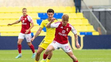 David Vicente en el encuentro ante el filial del Villarreal CF B.