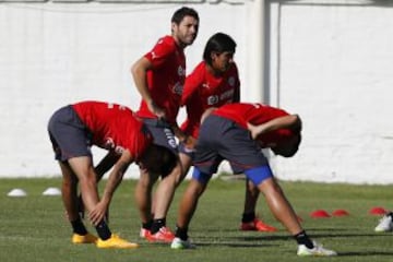 El grupo de la Roja realiza trabajos físicos el viernes en Juan Pinto Durán.