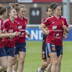 España ya trabaja a la espera de de Celia Jiménez y Eva Navarro