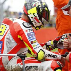 La lesión vertebral de Iannone le deja KO y no correra en Misano