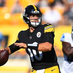 Who is Steelers’ pick as starting QB for 2022 season?