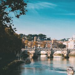Ni París ni Lisboa: esta es la ciudad más bonita de Europa con una española en el top 14