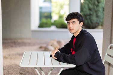 Dudi presenta su nuevo álbum El Vermú: “Quería hacer un proyecto más maduro, cansado ya de lo efímero”