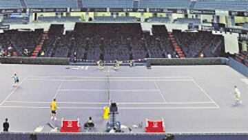 <b>IMPRESIONANTE. </b>Nadal se entrenó bajo la cúpula del Qi Zhong Stadium.