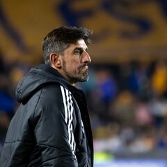 Paunovic tras los pasos del Tuca Ferretti; récord a la vista