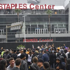 Staples: del homenaje a Kobe a cancha en menos de tres horas