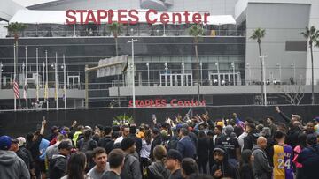 Jan 26, 2020; Los Angeles, CA, USA; Fans mourn the loss of NBA legend Kobe Bryant outside of the Staples Center in Los Angeles. Mandatory Credit: Harrison Hill-USA TODAY