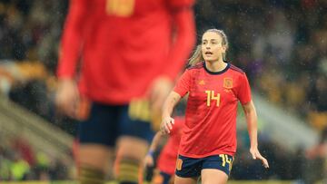 (FILES) Spain's midfielder Alexia Putellas looks on during the Women's International football match between England and Spain at the Carrow Road stadium, in Norwich, on February 20, 2022. Spain go into the Women's World Cup in Australia and New Zealand full of confidence and hope, with two-time Ballon d'Or winner Alexia Putellas as their headliner, having put the episode of rebellion instigated by fifteen of their players behind them. (Photo by Lindsey Parnaby / AFP)