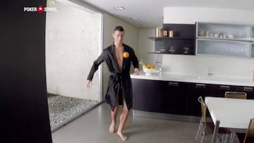 Orange-juggling Cristiano's breakfast contraption