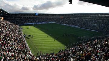 Inaugurado el 14 de febrero de 1993, es quizá el estadio con menos posibilidades, sin embargo, el albergar el Salón de la Fama de la FIFA, podría ser un factor a considerar.