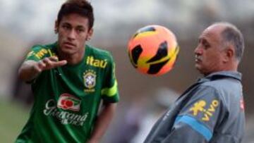 Scolari, con Neymar.