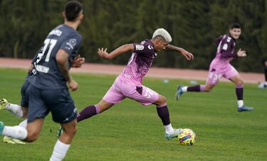 Appiah ve desde el banquillo la derrota del Málaga ante el Winterthur