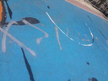 Símbolos fascistas en la cancha de Antetokounmpo en Grecia