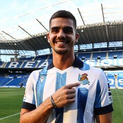 André Silva: “Me gustaría quedarme en la Real, pero jugar es lo más importante...”