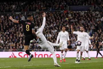 Gabriel Jesús empató el partido. 1-1.