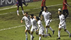 SP01. SAN PEDRO SULA (HONDURAS), 21/06/2022.- Jugadores de México celebran un gol ante Trinidad y Tobago hoy, durante un partido por la jornada dos del grupo B durante el Premundial sub-20 de la Concacaf disputado en el estadio Francisco Morazán de la ciudad de San Pedro Sula (Honduras). EFE/José Valle
