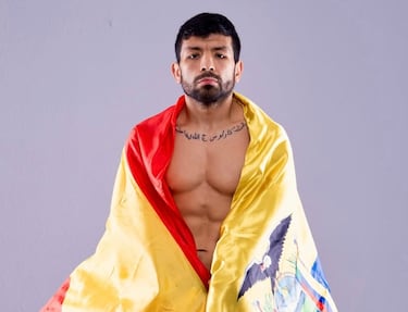 Juan ¡®El Chapo¡¯ Izquierdo: ¡°En Tenerife hay pasi¨®n por la pelea y eso nos une. Espero regalarles un ¡®combatazo¡¯ y que ellos me den todo el apoyo¡±