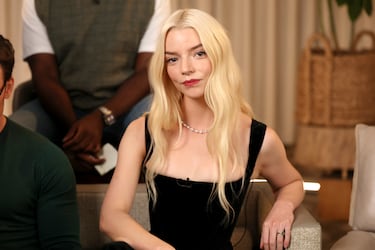 En 2025 protagonizó la película The Gorge, que batió récords de audiencia en Apple TV. En su próximo proyecto se pone en la piel de Joni Mitchell en la película biográfica dirigida por Cameron Crowe.