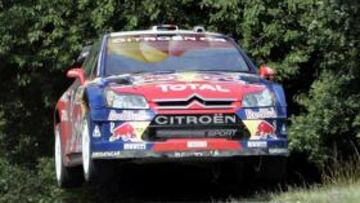 <b>SIN RIVAL.</b> El francés Sebastien Loeb, Citroen, es líder del rally de Alemania, tras la disputa de la segunda jornada de competición. El español Dani Sordo es segundo a 40 segundos.