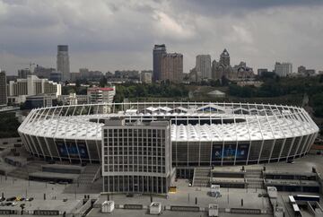 El Olímpico de Kiev se empieza a preparar para la final de la Champions