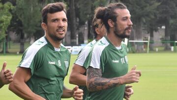 Osvaldo ya se entrena con Banfield en su vuelta al fútbol