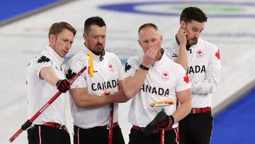 Milano Cortina 2026 Olympics - Curling - Men's Semi-final - Norway vs Canada - Cortina Curling Olympic Stadium, Cortina d'Ampezzo, Italy - February 19, 2026. Ben Hebert of Canada, Marc Kennedy of Canada, Brad Jacobs of Canada and Brett Gallant of Canada talk during their match against Norway REUTERS/Issei Kato