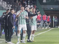 Albarrán charla con Ania