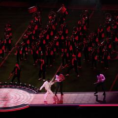 What songs did Usher sing during the Super Bowl Halftime Show? Here is the full setlist