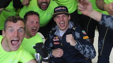 "Ayrton Senna viene a mi mente al ver pilotar a Verstappen"