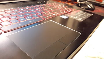 Utiliza solo tu ratón en tu portátil con este truco de Windows 10