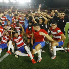 El Granada mantiene el bloque: 20 jugadores tienen contrato