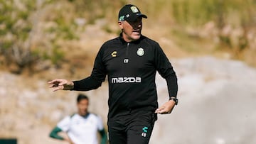 Hablo de su grandeza como futbolista y lo que le enseñara al club.