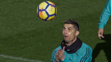 GRAF7684 MADRID, 26/1/2018.-El delantero portugués del Real Madrid, Cristiano Ronaldo, durante el entrenamiento que el equipo realizó esta mañana en la Ciudad Deportiva de Valdebebas para preparar el partido de liga que disputan ma&nt