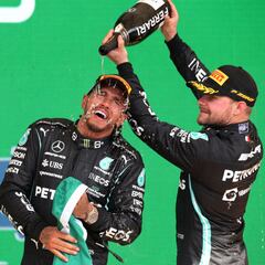 Hamilton echa de menos a Bottas