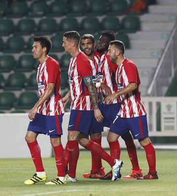 0-1. Thomas celebró el primer gol.