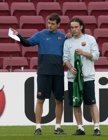 Tito con Gabi Milito en 2009.