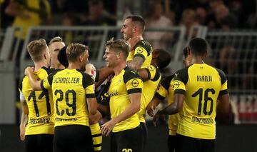 El puesto 14 es para Dortmund, que en el mercado tiene un valor de 417 millones de euros.