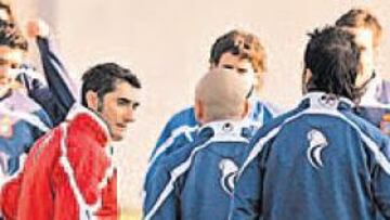 El grupo piensa que hasta hace poco estaba como ellos, en la trinchera.