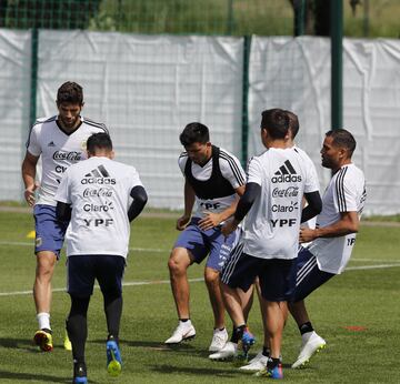 Argentina sigue preparando el debut en el Mundial