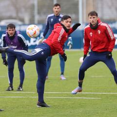 Rubén García, Abde y Chimy Ávila, con el grupo