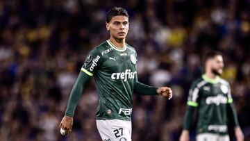 Richard Ríos en un partido de Palmeiras.