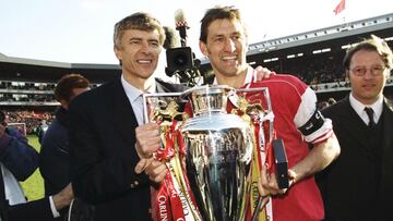 Wenger dismissive of Adams criticism